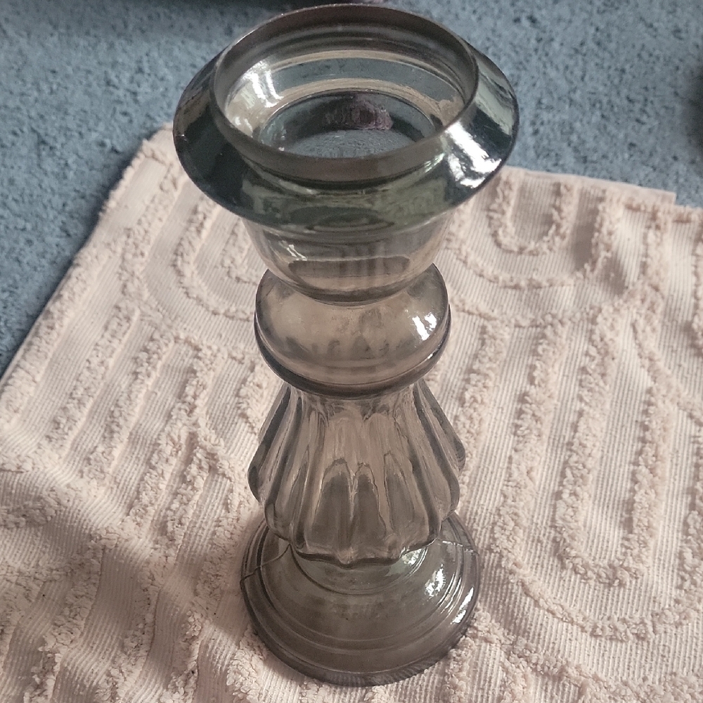 Elegant‎ Glass Vase